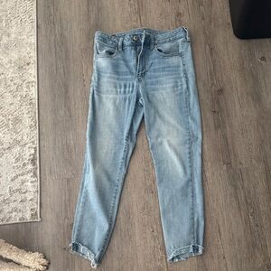 American Eagle Outfitters Light Blue Ankle Jeans